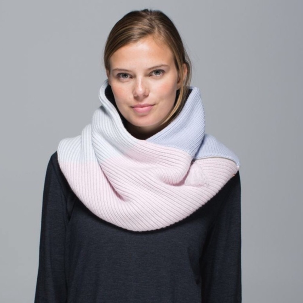 Lululemon scarf